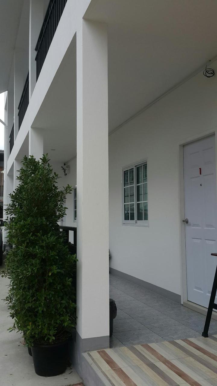 Patchy & Ppraw Family Hotel Ubonratcsathani Kültér fotó